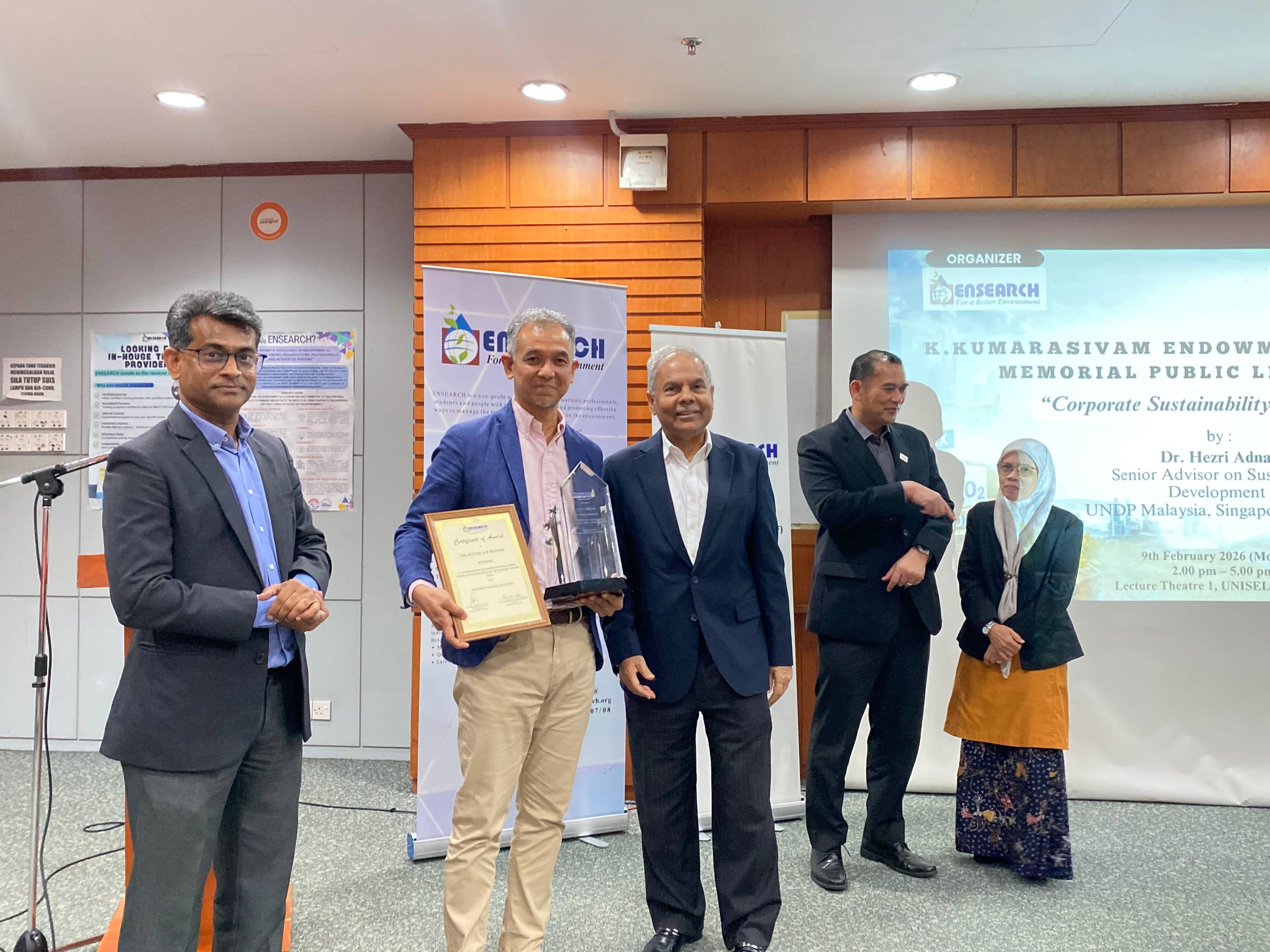 6078167563763387882 (1)